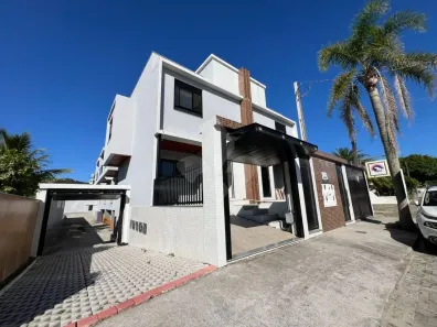 Sobrado com 2 Quartos à venda, 80m² no Centro, Garopaba