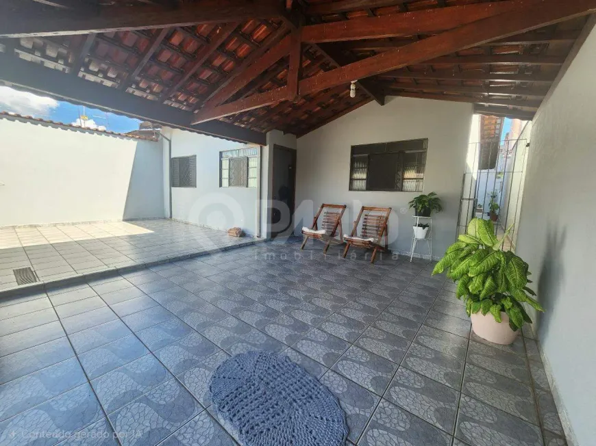 Foto do imóvel - Casa para comprar com 128 m², 2 quartos, 2 banheiros, 3 vagas