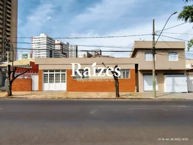 Casa Comercial com 4 Quartos à venda, 380m² no Osvaldo Rezende, Uberlândia