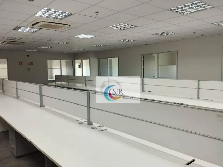Foto do imóvel - Sala/Conjunto/Escritório para alugar com 423 m², 10 banheiros, 12 vagas na garagem, mobiliado e.