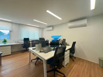 Conjunto Comercial / Sala à venda, 35m² no Pitangueiras, Guarujá