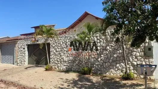 Casa com 3 Quartos à venda, 232m² no Jardim América, Goiânia