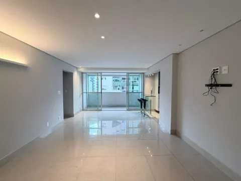 Apartamento para alugar com 70 m², 2 quartos, 3 banheiros, 2 vagas - Foto 1