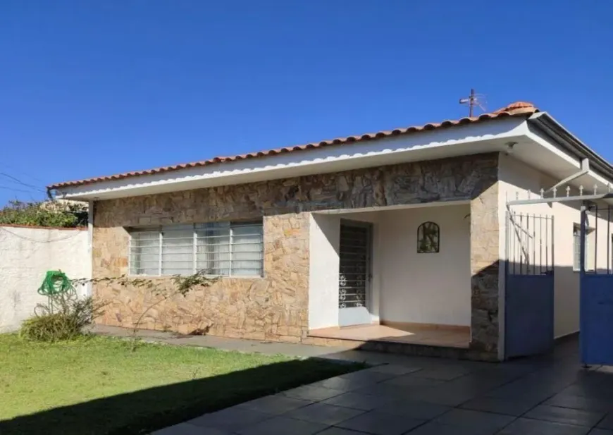 Foto do imóvel - Casa para comprar com 177 m², 3 quartos, 2 banheiros, 2 vagas