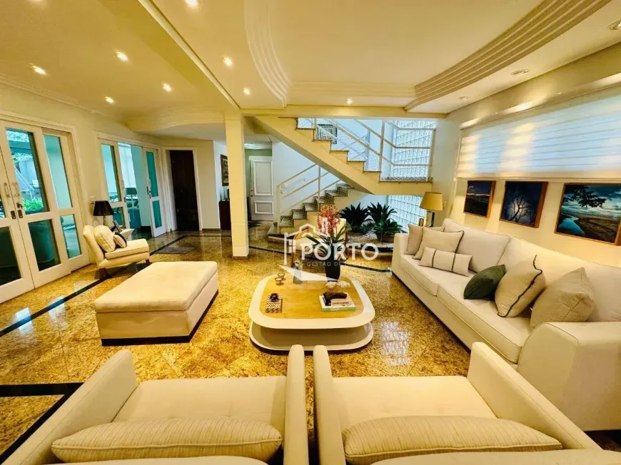 Foto do imóvel - Casa de condomínio à venda com 4 quartos, 4 suítes, 335 m², 6 banheiros e 6 vagas em