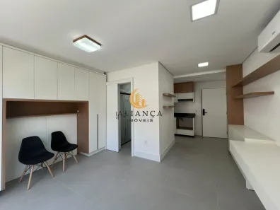 Apartamento com 1 Quarto para alugar, 29m² no Centro, Florianópolis