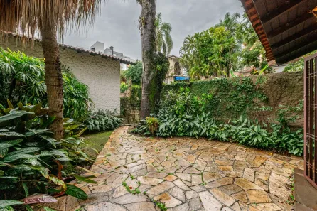 Casa com 4 Quartos à venda, 296m² no Cristal, Porto Alegre