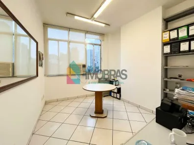 Conjunto Comercial / Sala à venda, 68m² no Centro, Rio de Janeiro