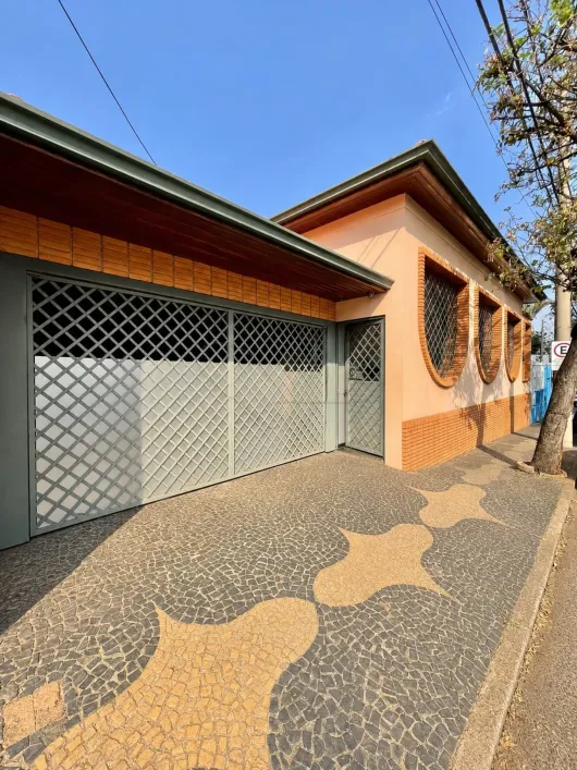 Foto do imóvel - Casa para alugar com 367 m², 4 quartos, 2 banheiros, 2 vagas