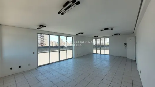 Conjunto Comercial / Sala à venda, 220m² no Balneário, Florianópolis