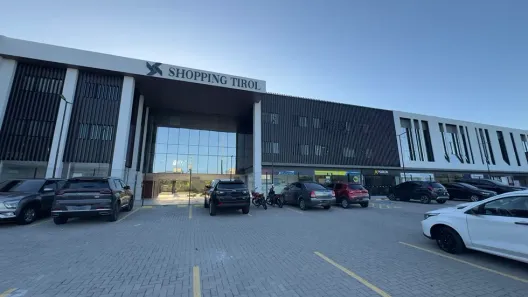 Casa Comercial para alugar, 8m² no Centro, Eusébio