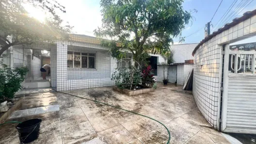 Casa com 3 Quartos à venda, 100m² no Castelo, Santos