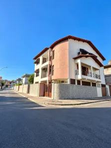Prédio/Edifício Inteiro com 6 Quartos à venda, 210m² no Parque Residencial Laranjeiras, Serra