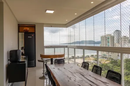 Apartamento com 3 Quartos à venda, 142m² no Meia Praia, Itapema