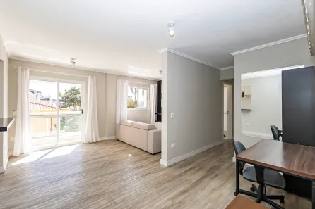 Apartamento com 2 Quartos à venda, 75m² no Santo Inácio, Curitiba