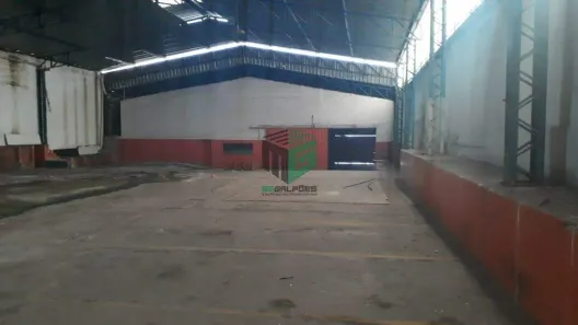 Galpão / Depósito / Armazém à venda, 324m² no Calafate, Belo Horizonte