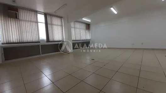 Conjunto Comercial / Sala à venda, 72m² no Centro, Blumenau