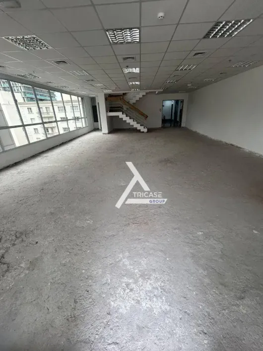 Foto do imóvel - Conjunto Comercial / Sala para alugar, 335m²