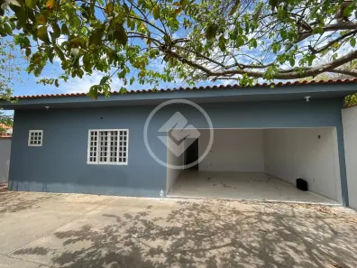 Casa com 3 Quartos à venda, 180m² no Chácara dos Pinheiros, Cuiabá