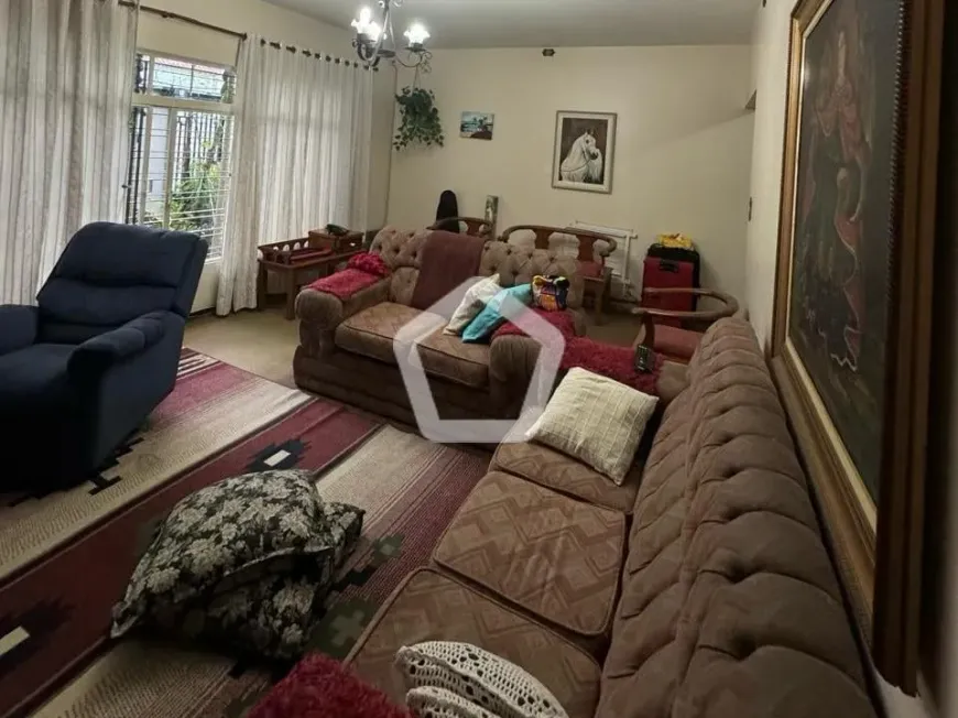 Foto do imóvel - Casa com 3 Quartos à venda, 250m²