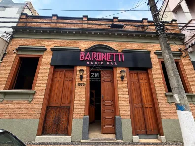 Prédio Inteiro com 3 Quartos para alugar, 380m² no Centro, Campinas