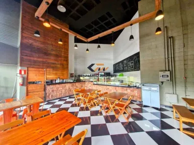 Loja / Salão / Ponto Comercial à venda, 90m² no Vila da Serra, Nova Lima