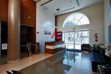 Conjunto Comercial / Sala para venda ou aluguel, 82m² no Centro, Jacareí