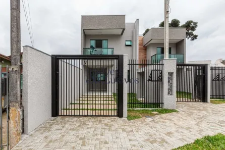Casa com 2 Quartos à venda, 81m² no Uberaba, Curitiba
