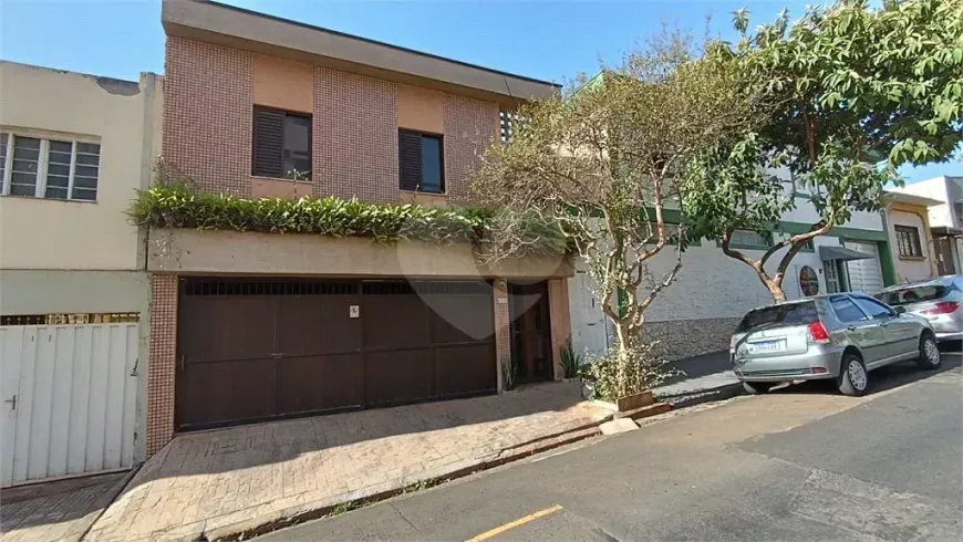 Foto do imóvel - Casa para comprar com 212 m², 3 quartos, 5 banheiros