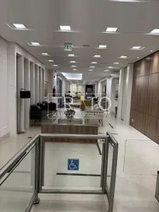 Conjunto Comercial / Sala com 1 Quarto à venda, 42m² no Centro, Campinas