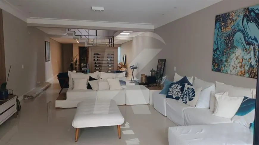 Foto do imóvel - Casa de condomínio para alugar com 4 quartos, 4 suítes, 298 m², 5 banheiros e 3 vagas em