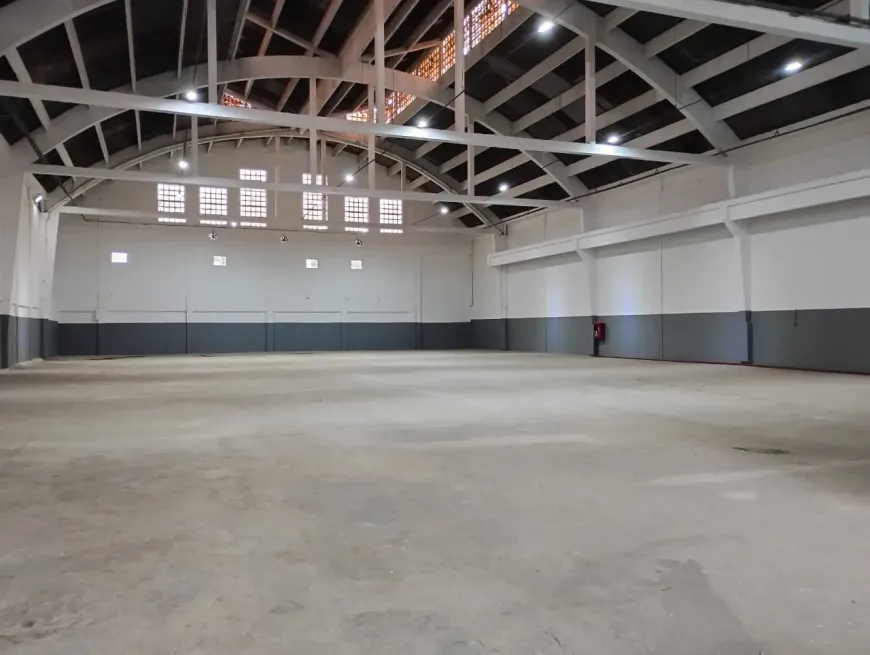 Foto do imóvel - Galpão/Depósito/Armazém para alugar com 1400 m² próximo à Estação Ramos em
