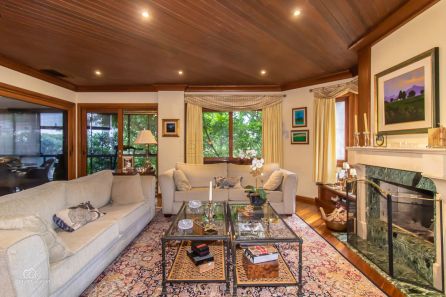 Apartamento com 3 Quartos à venda, 270m² no Mont Serrat, Porto Alegre