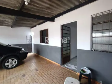 Casa com 2 Quartos para alugar, 80m² no Brasil, Uberlândia