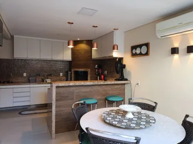 Casa de Condomínio com 3 Quartos à venda, 150m² no Despraiado, Cuiabá