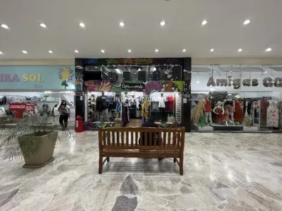 Loja / Salão / Ponto Comercial à venda, 32m² no Centro, Juiz de Fora