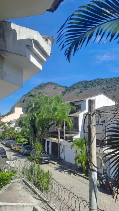 Foto do imóvel - Casa de condomínio para alugar com 220 m², 3 quartos, 3 banheiros, 2 vagas