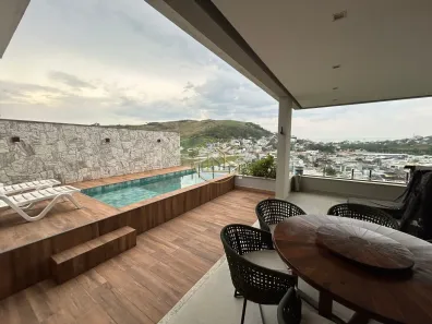 Casa com 3 Quartos à venda, 252m² no Lagoa, Macaé