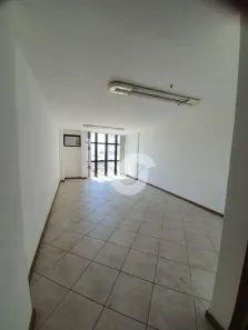 Conjunto Comercial / Sala à venda, 42m² no Centro, Niterói
