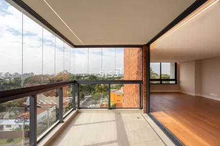 Apartamento com 3 Quartos à venda, 226m² no Cabral, Curitiba