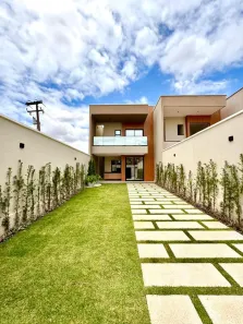 Casa com 4 Quartos à venda, 132m² no Urucunema, Eusébio