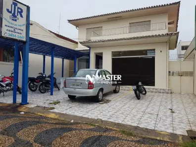 Casa Comercial com 5 Quartos para alugar, 200m² no Centro, Marília