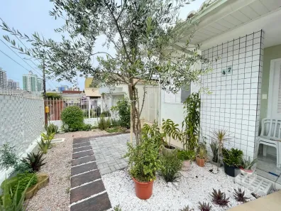 Casa com 3 Quartos à venda, 147m² no Centro, Criciúma