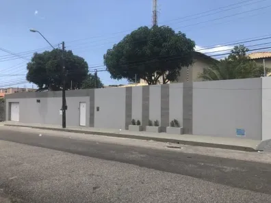 Casa com 5 Quartos à venda, 915m² no Vila União, Fortaleza