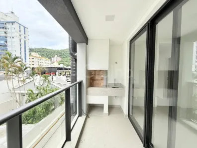 Apartamento com 2 Quartos à venda, 73m² no Centro, Florianópolis
