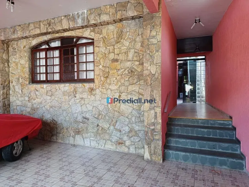 Foto do imóvel - Sobrado à venda com 3 quartos, 1 suíte, 103 m², 1 banheiro e 2 vagas na garagem em