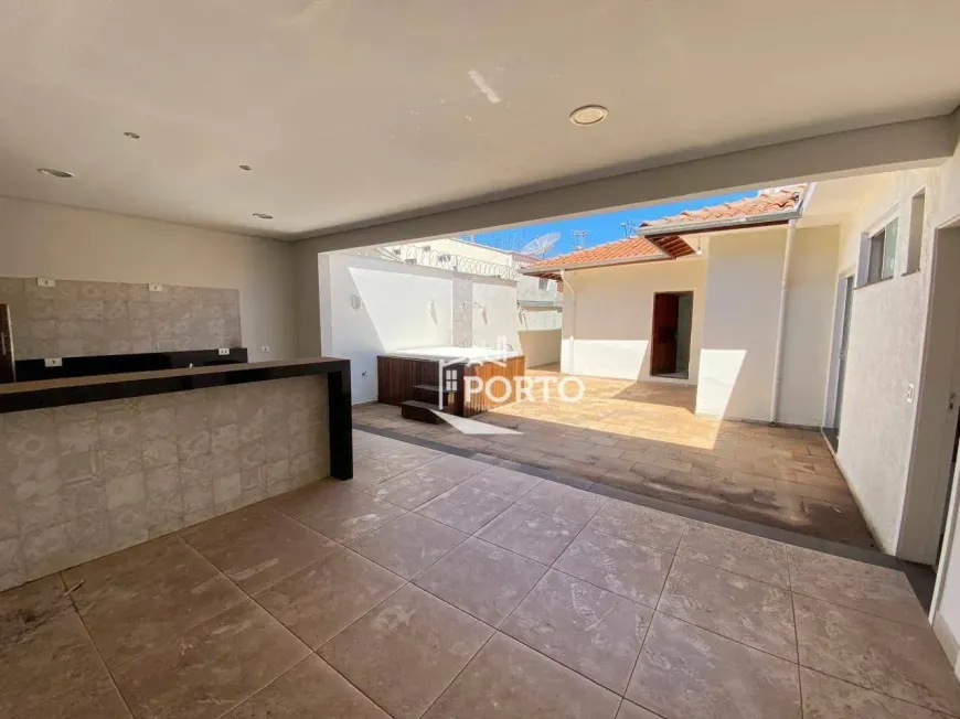 Foto do imóvel - Casa para alugar com 186 m², 4 quartos, 4 banheiros, 2 vagas