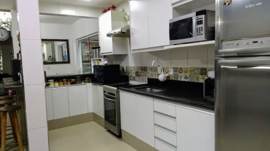 Foto do imóvel - Sobrado para comprar com 247 m², 3 quartos, 1 banheiro, 2 vagas