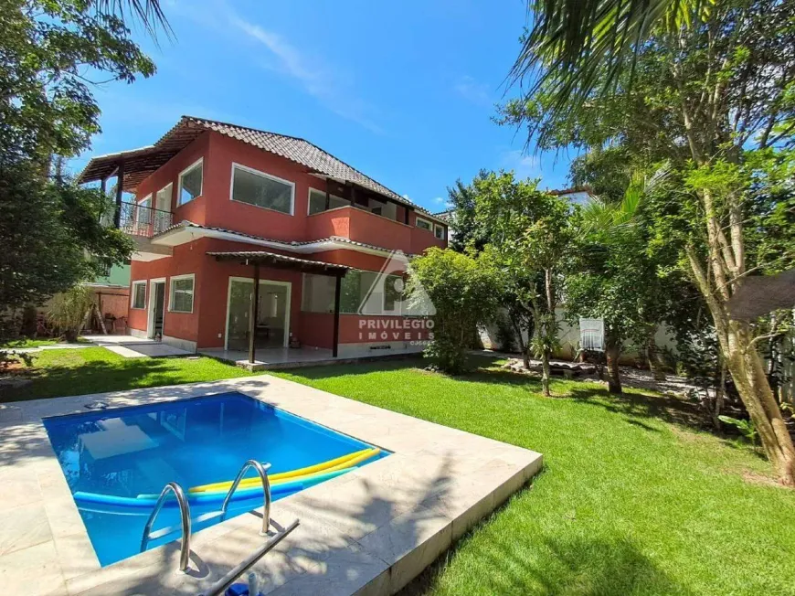 Foto do imóvel - Casa de condomínio para comprar com 206 m², 4 quartos, 3 banheiros, 1 vaga