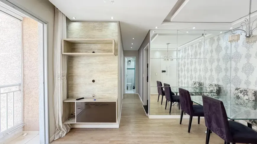 Foto do imóvel - Apartamento à venda com 2 quartos, de 48 a 63 m², 1 a 2 banheiros e 1 vaga na garagem em